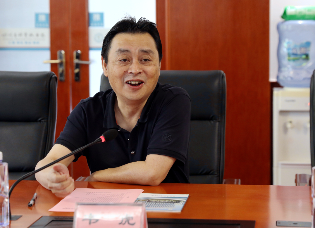 国家科技汇智平台(四川)医工交叉科学研究中心首次联合学术交流在我院隆重举行(图4) 国家科技汇智平台(四川)医工交叉科学研究中心首次联合学术交流在我院隆重举行(图4)